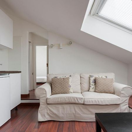 2 Bedroom Apt - Duomo 3 Mediolan Zewnętrze zdjęcie